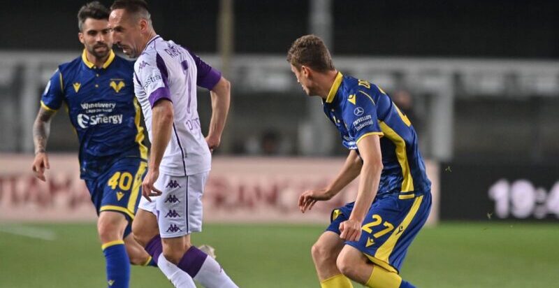La Fiorentina batte il Verona 2-1 e raggiunge quota 33 punti