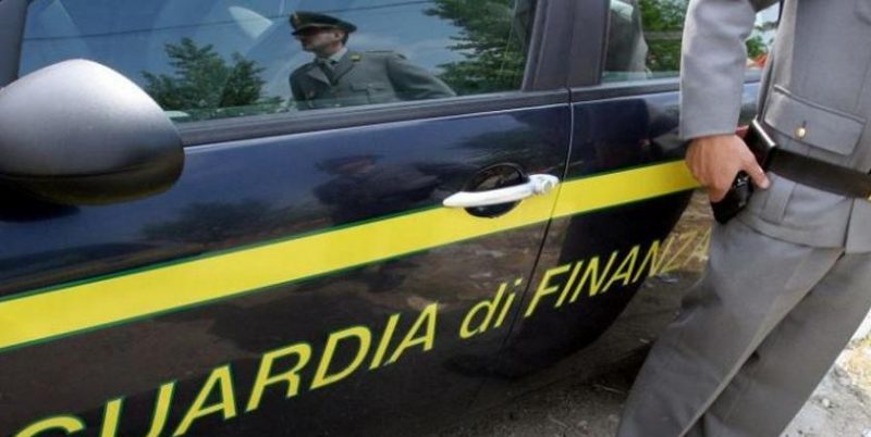 Guardia di Finanza, omesso versamento Iva: sequestro per 521.441,00€