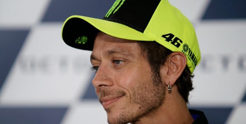 Serie B, omaggio a Valentino Rossi per la sua ultima gara italiana in carriera