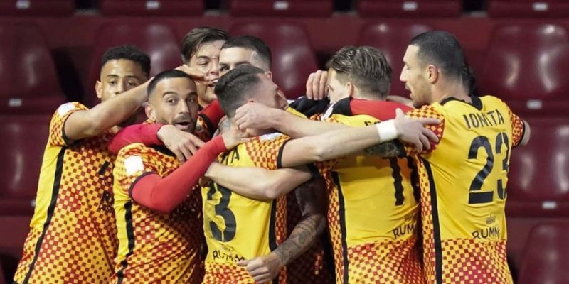 Serie B, risultati e classifica dopo la 26a giornata: Lecce e Cremonese in vetta, Benevento a -3 Serie B, risultati e classifica dopo la 26a giornata: Lecce e Cremonese in vetta, Benevento a -3