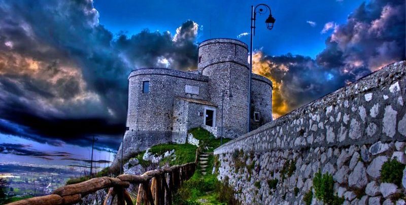 Montesarchio, Torre e Castello: luci spente contro il cambiamento climatico