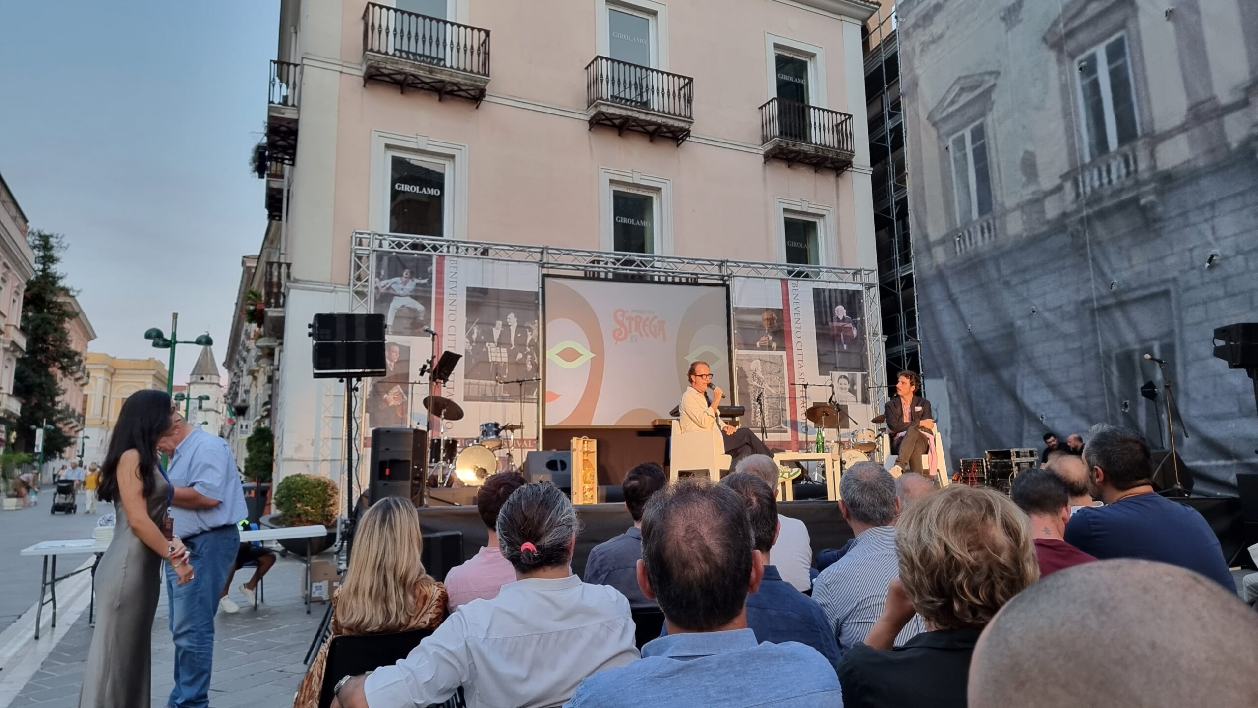 A Città Spettacolo Mario Desiati, vincitore del premio Strega 2022,  presenta “Spatriati”