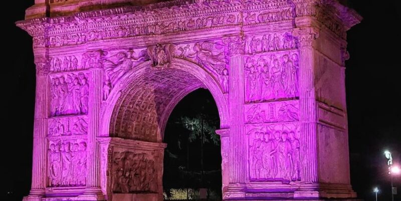 L’Arco di Traiano si tinge di rosa per la Giornata nazionale dedicata al tumore al seno metastatico