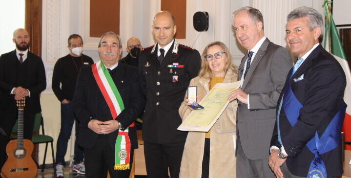 Giornata della Memoria, Lombardi: “E’ dovere di tutti ricordare gli eventi mostruosi di cui anche l’Italia si macchiò”