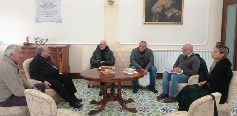 L’UsAcli di Benevento in visita da Sua Eccellenza Monsignor Giuseppe Mazzafaro