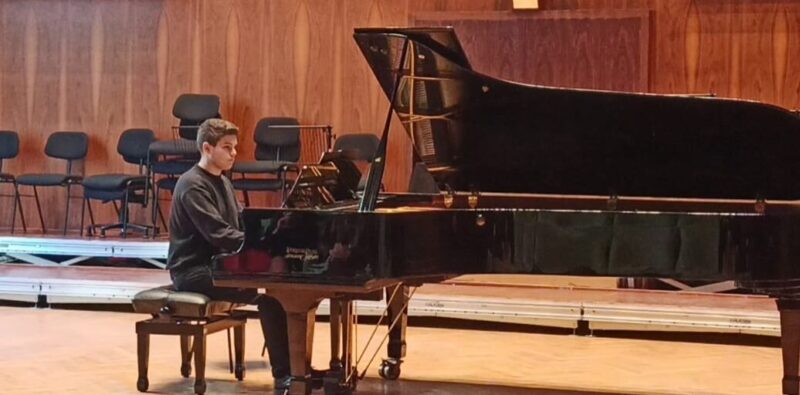 Il Liceo Musicale Lombardi di Airola celebra il World Piano day (FOTO)