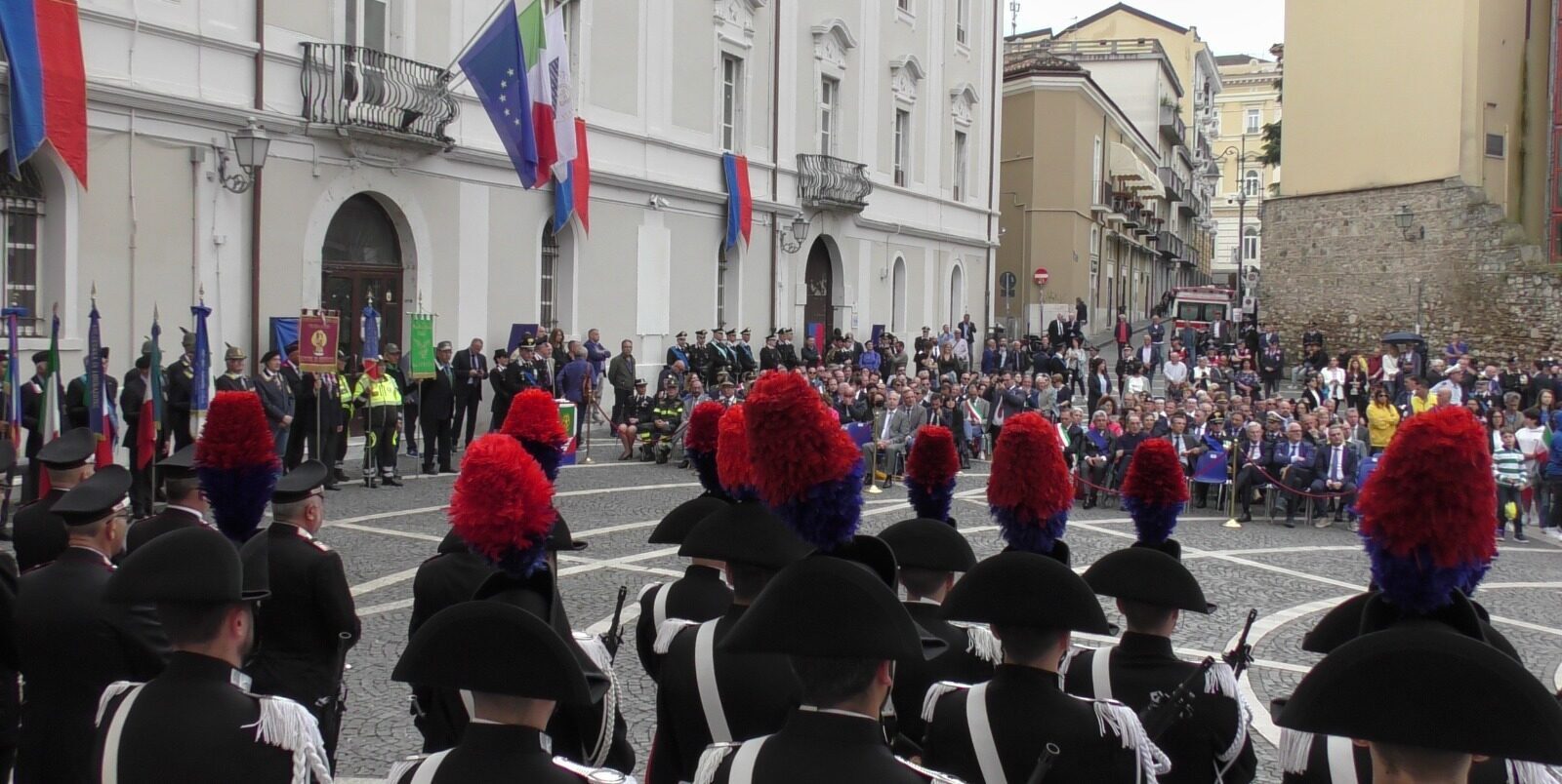 VIDEO – Benevento, festeggiato il 209° anniversario dalla Fondazione dell’Arma dei Carabinieri