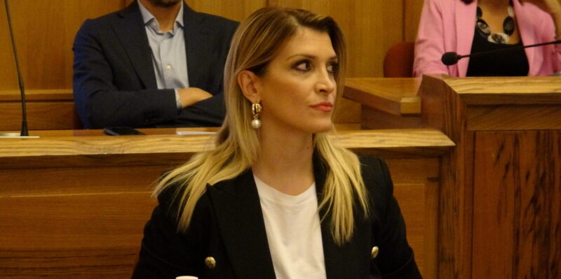 Emendamento aborto, Fioretti: “Blitz vergognoso e vile a danno delle donne”