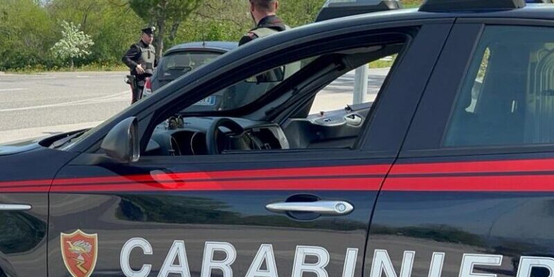 Controlli e perquisizioni dei Carabinieri a Montemiletto e nella Valle Ufita: denunce per furto aggravato, estorsione e appropriazione indebita