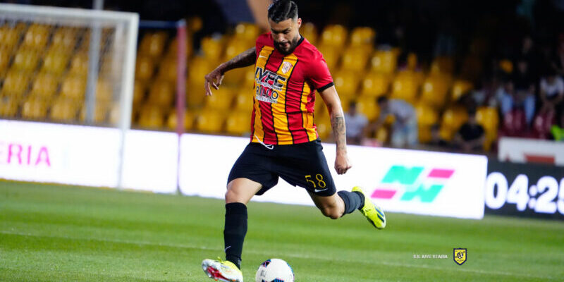 Benevento, lesione al menisco laterale per Pastina: play-off a forte rischio