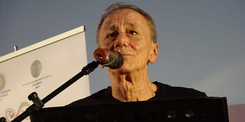 VIDEO – Festival Filosofico, a Benevento c’è Roberto Vecchioni: “I sogni mi hanno aiutato a vivere”