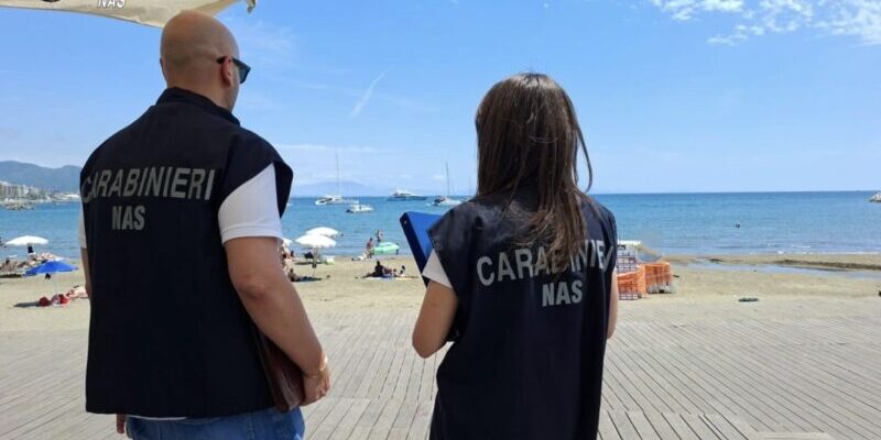 Controlli estivi dei NAS: 27 attività sospese e 8,5 quintali di alimenti sequestrati