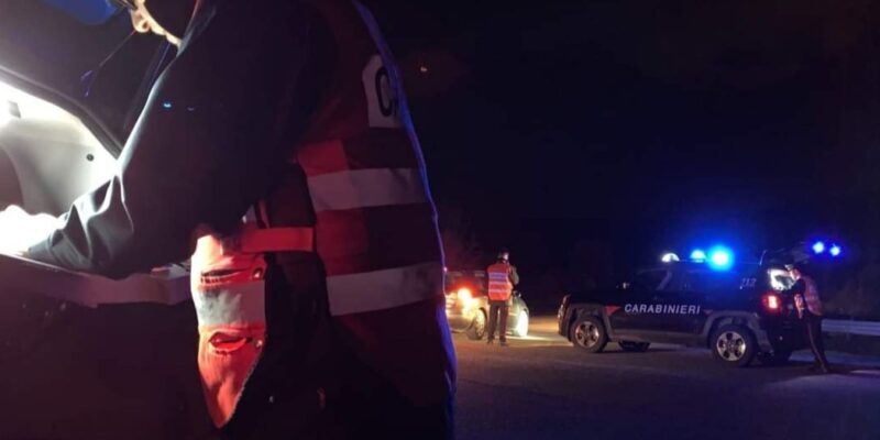 Irpinia, maxi operazione dei Carabinieri nel weekend: denunce, sequestri e patenti ritirate