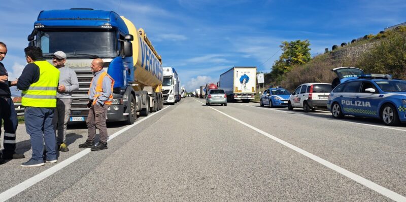 VIDEO – Campania verso la normalità ma nel Sannio continua la protesta: “Ci sentiamo presi in giro”